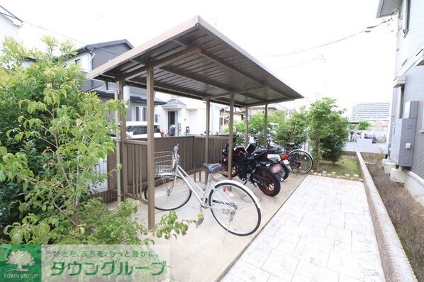 グローリアコート Aの物件内観写真